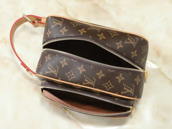 LV Locker Dopp Kit Cargo M2A501 BC