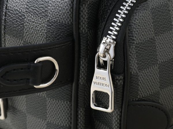 LV Locker Dopp Kit Cargo M2A501 BC
