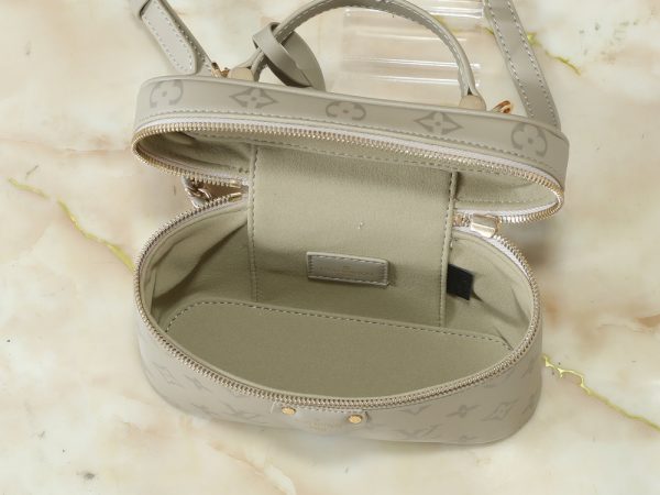 LV Vanity Chain Pouch Bag M12427 BC LV Vanity Chain Pouch Bag M12427 BC