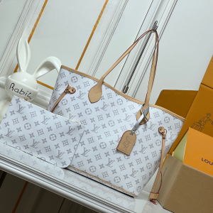 LV Neverfull Ski Monogram M3A288 BC LV Neverfull Ski Monogram M3A288 BC